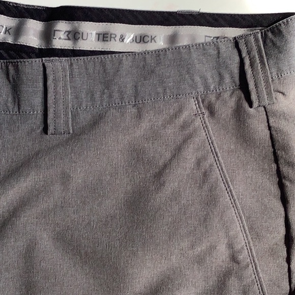 Cutter and Buck CB DryTec Golf Shorts Size 36 - Picture 3 of 5